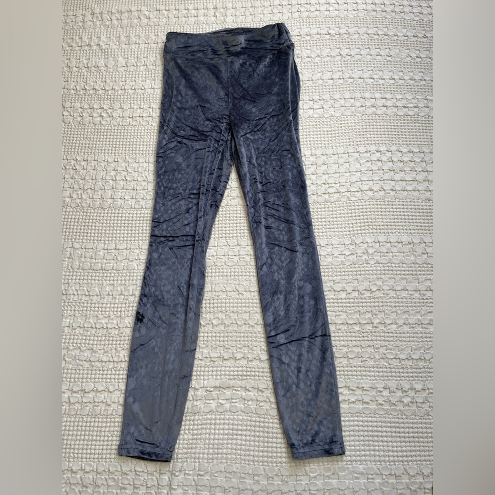 Lularoe Luxe Printed Velour Legging Silver‎ Gray Medium